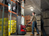 Walkie Stacker